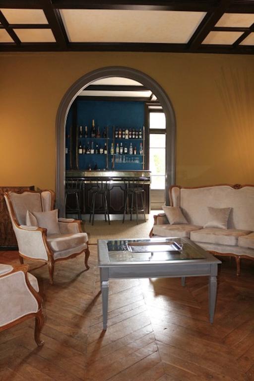 Chateau De Breuil En Beaujolais Salles-Arbuissonnas-en-Beaujolais Εξωτερικό φωτογραφία